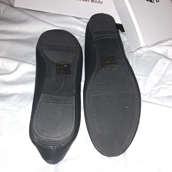 NIB - 9-9.5 Ballerina Flats Black - Picture 3 of 8